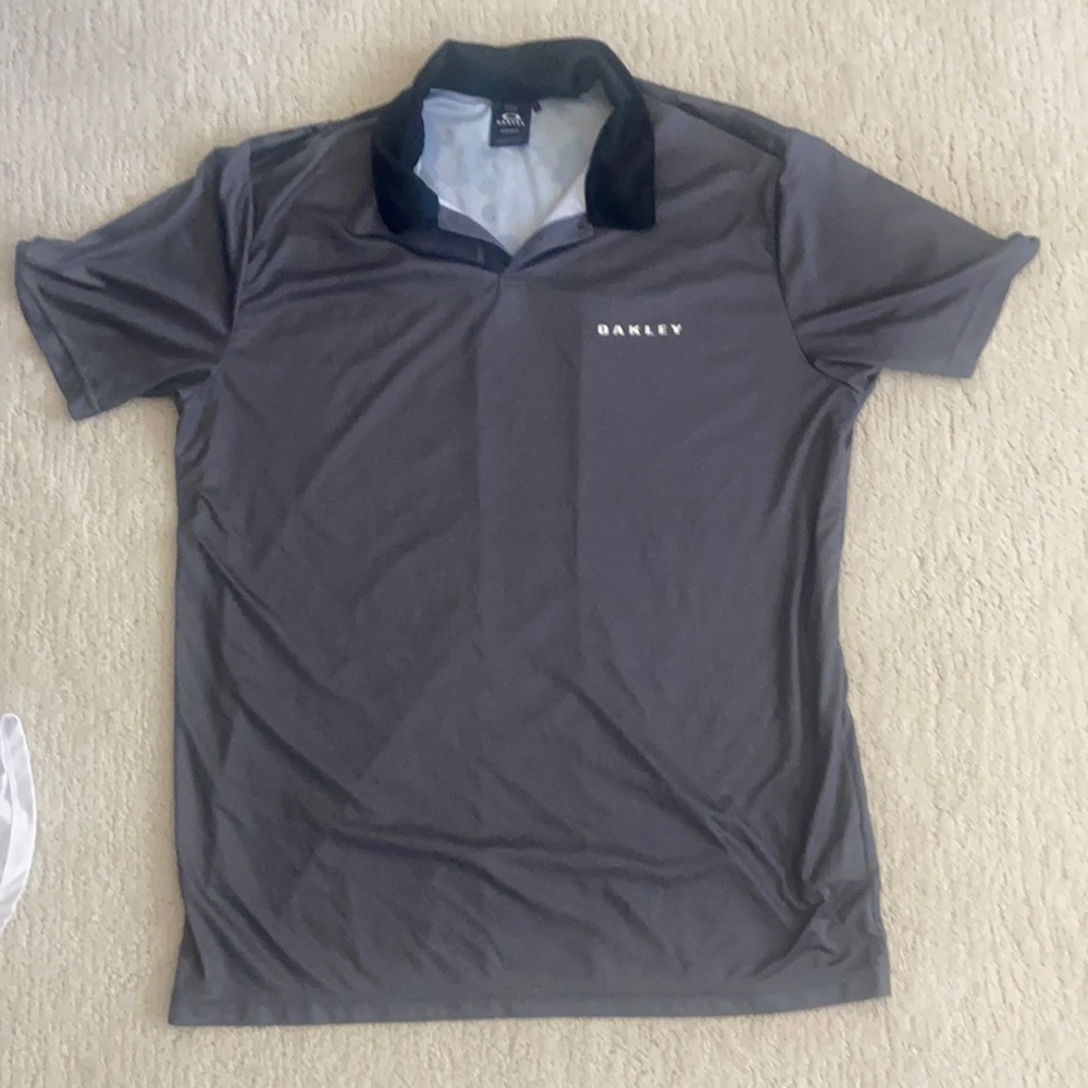 Oakley collared shirt, last order got cancelled, still for SALE